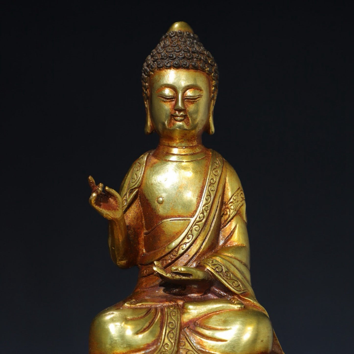 Pure copper Buddha statue of the Great Sun Tathagata