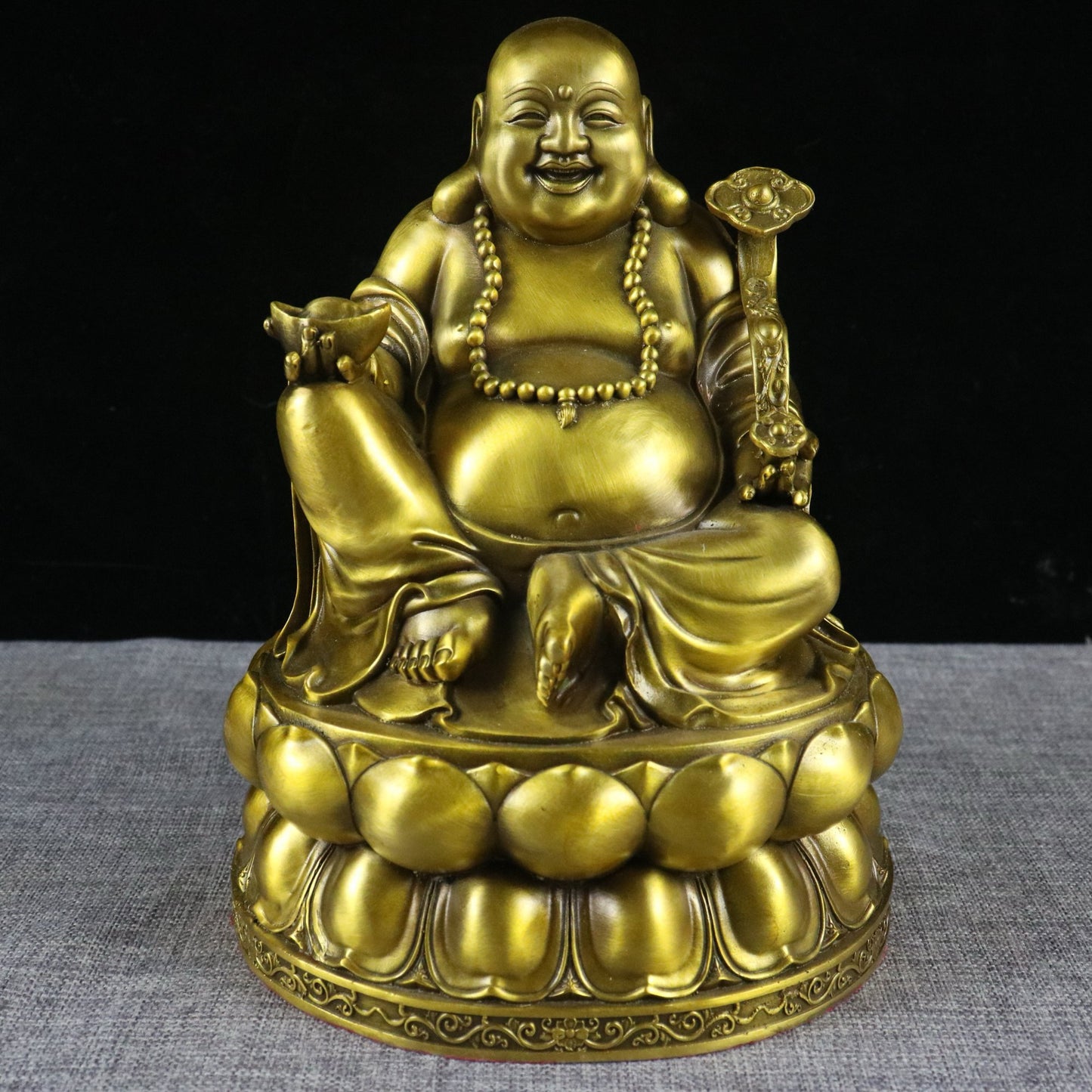 Maitreya Buddha, Ruyi Maitreya Buddha