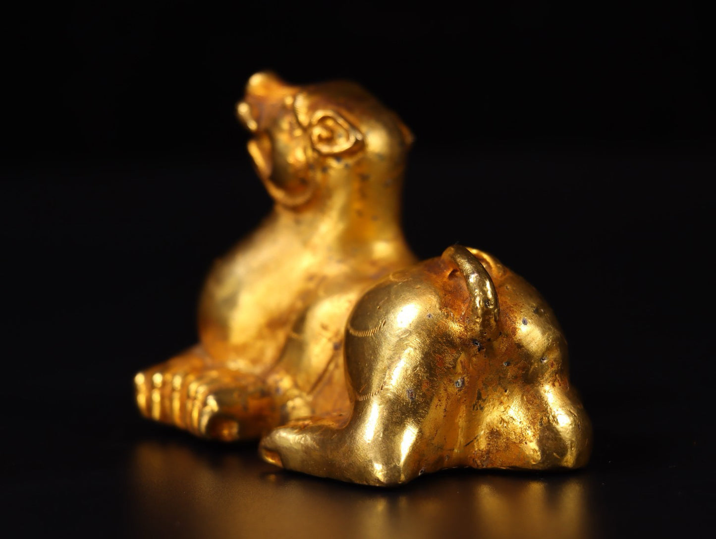 Chinese antique handmade bronze gilded beast
