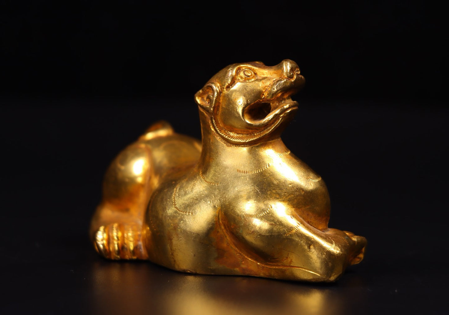 Chinese antique handmade bronze gilded beast