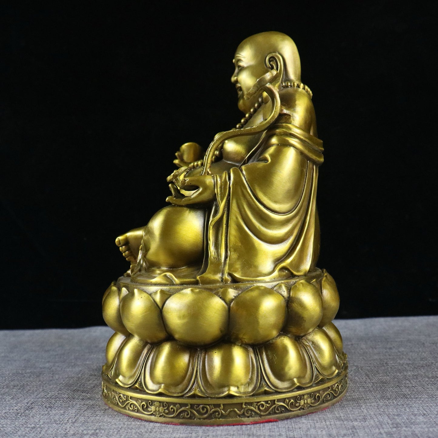 Maitreya Buddha, Ruyi Maitreya Buddha