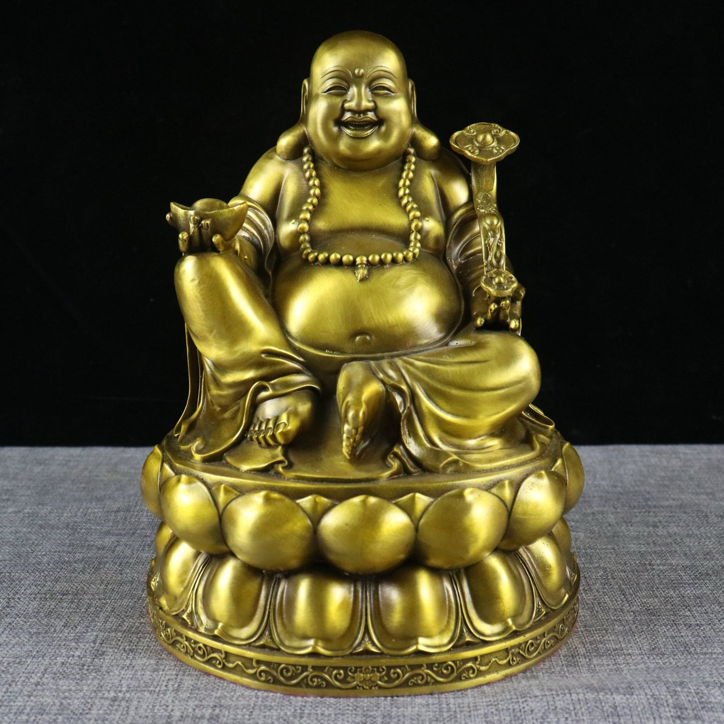 Maitreya Buddha, Ruyi Maitreya Buddha