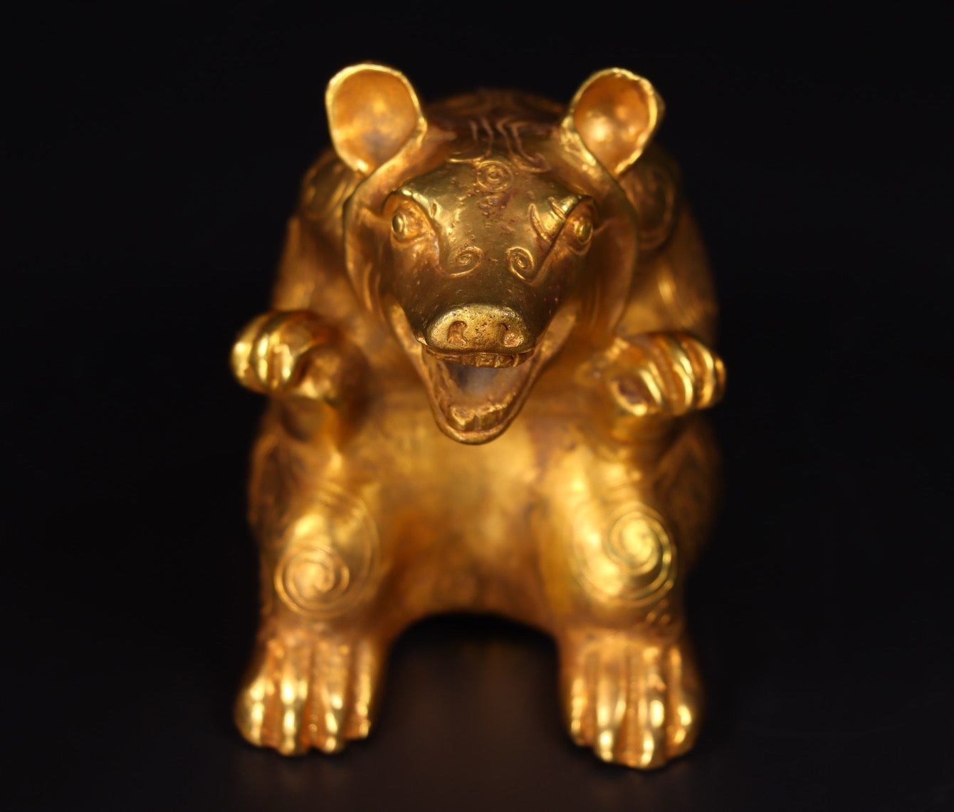 Chinese Antique Handmade Carving of Copper Plated True Gold Bear