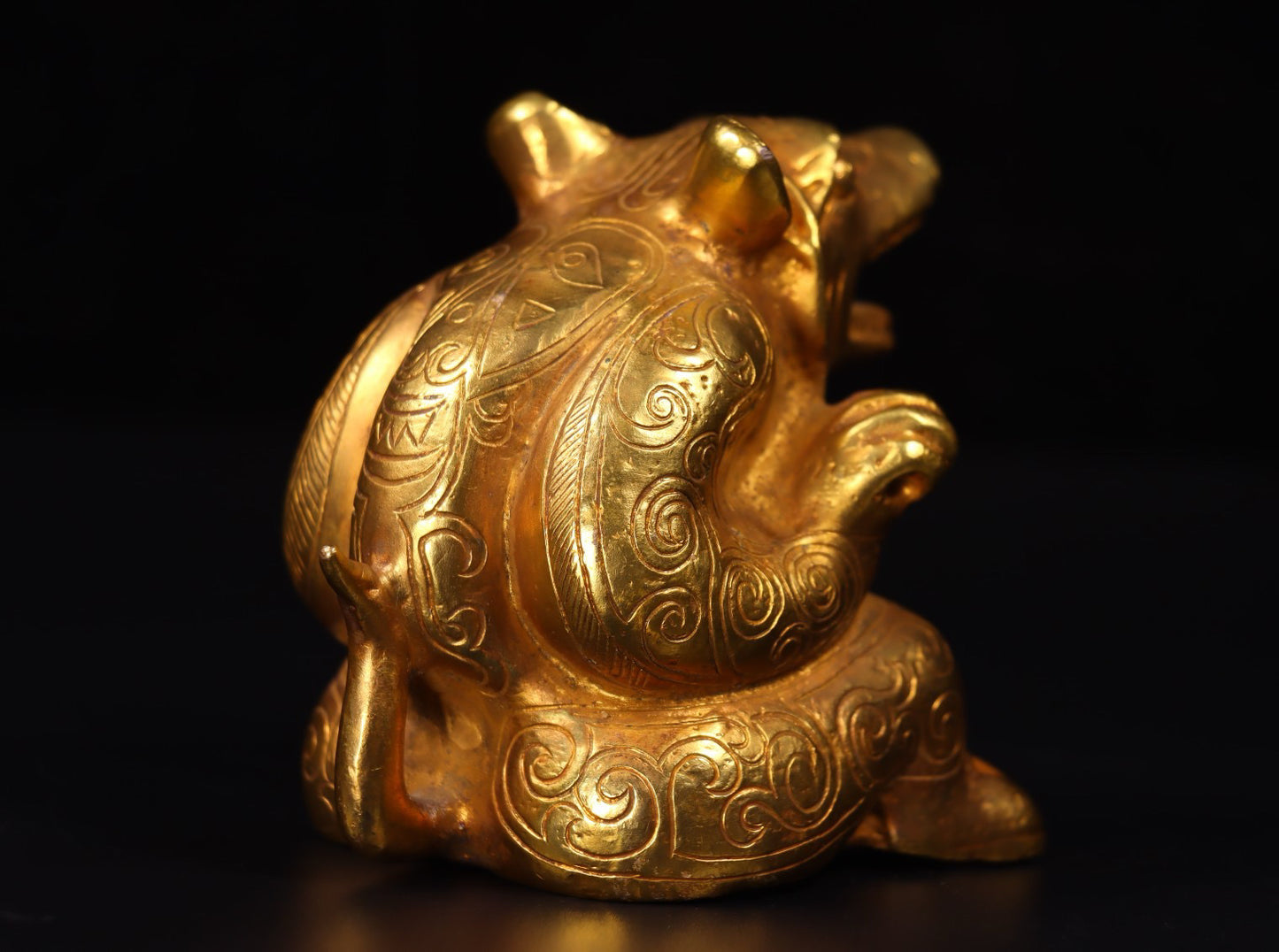 Chinese Antique Handmade Carving of Copper Plated True Gold Bear