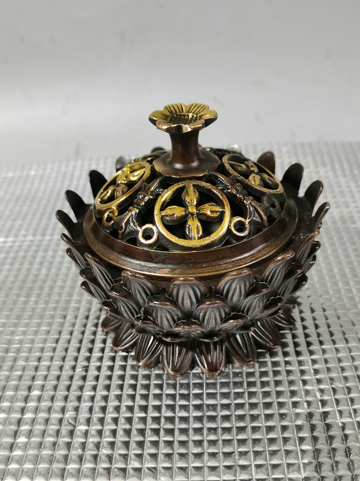Chinese antique pure copper lotus incense burner