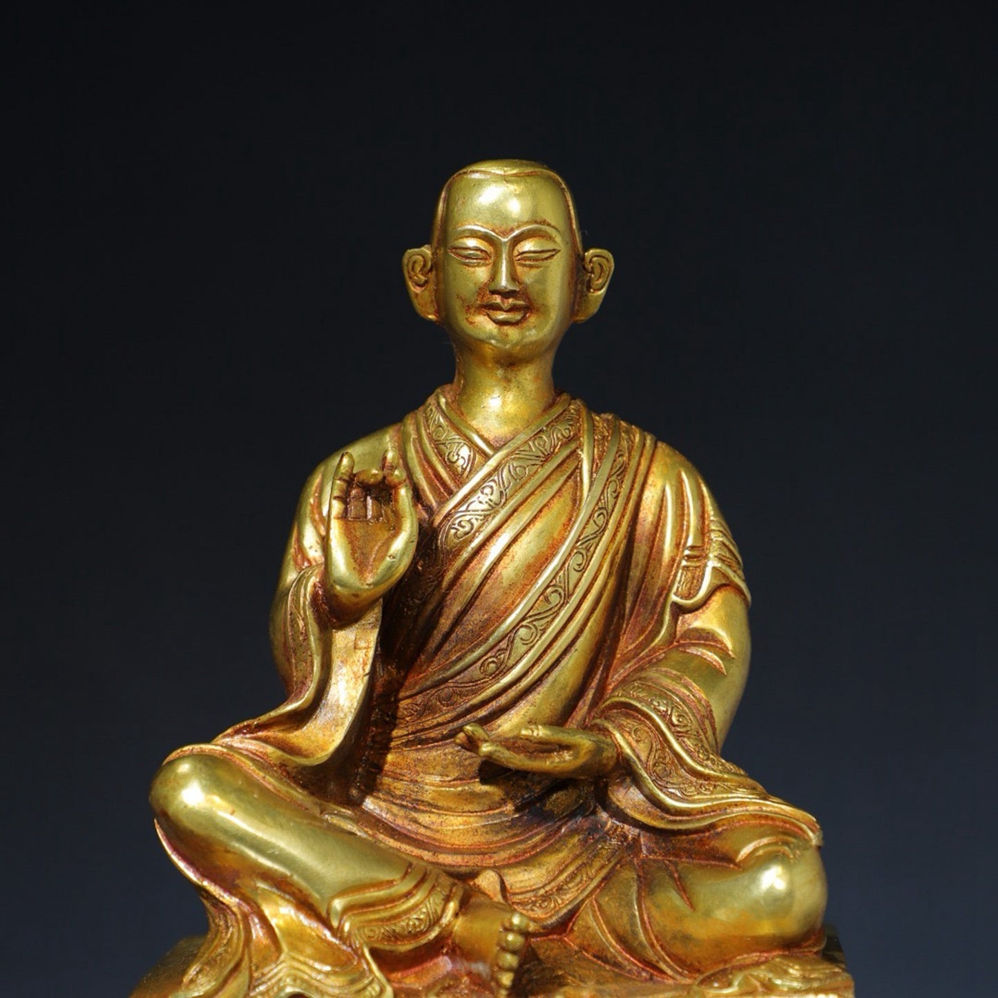 Pure copper Buddha statue