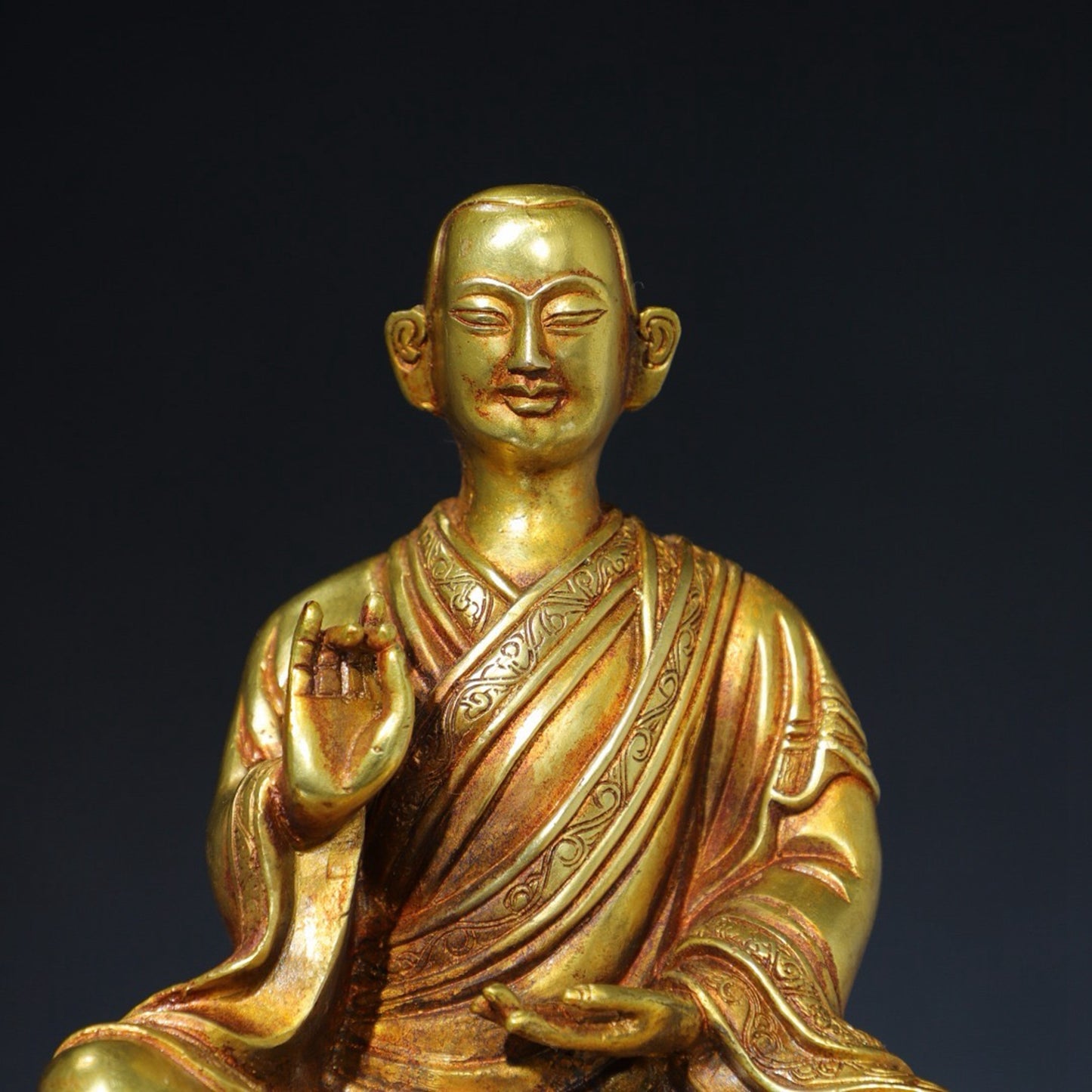 Pure copper Buddha statue