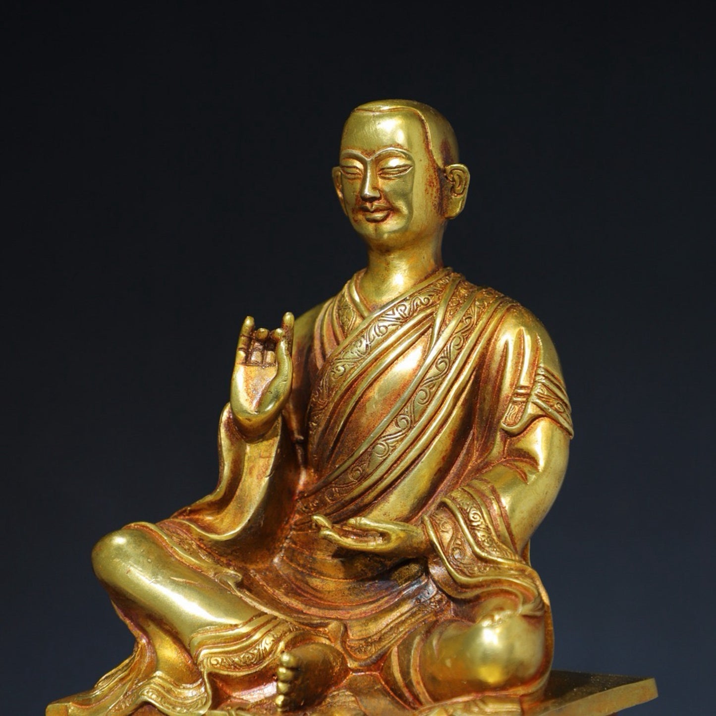 Pure copper Buddha statue