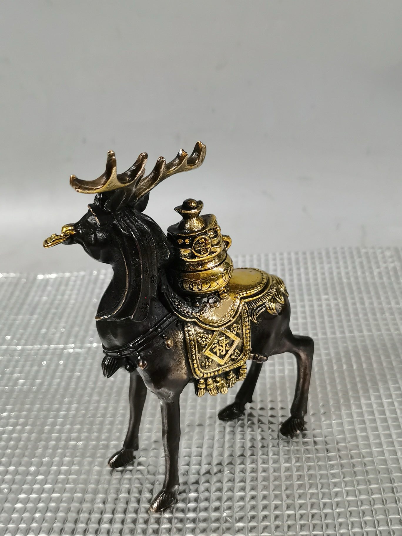 Chinese antique pure copper treasure pot deer attracting wealth ornaments