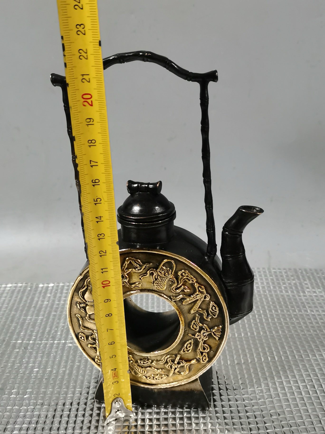 Chinese antique pure copper lifting beam teapot