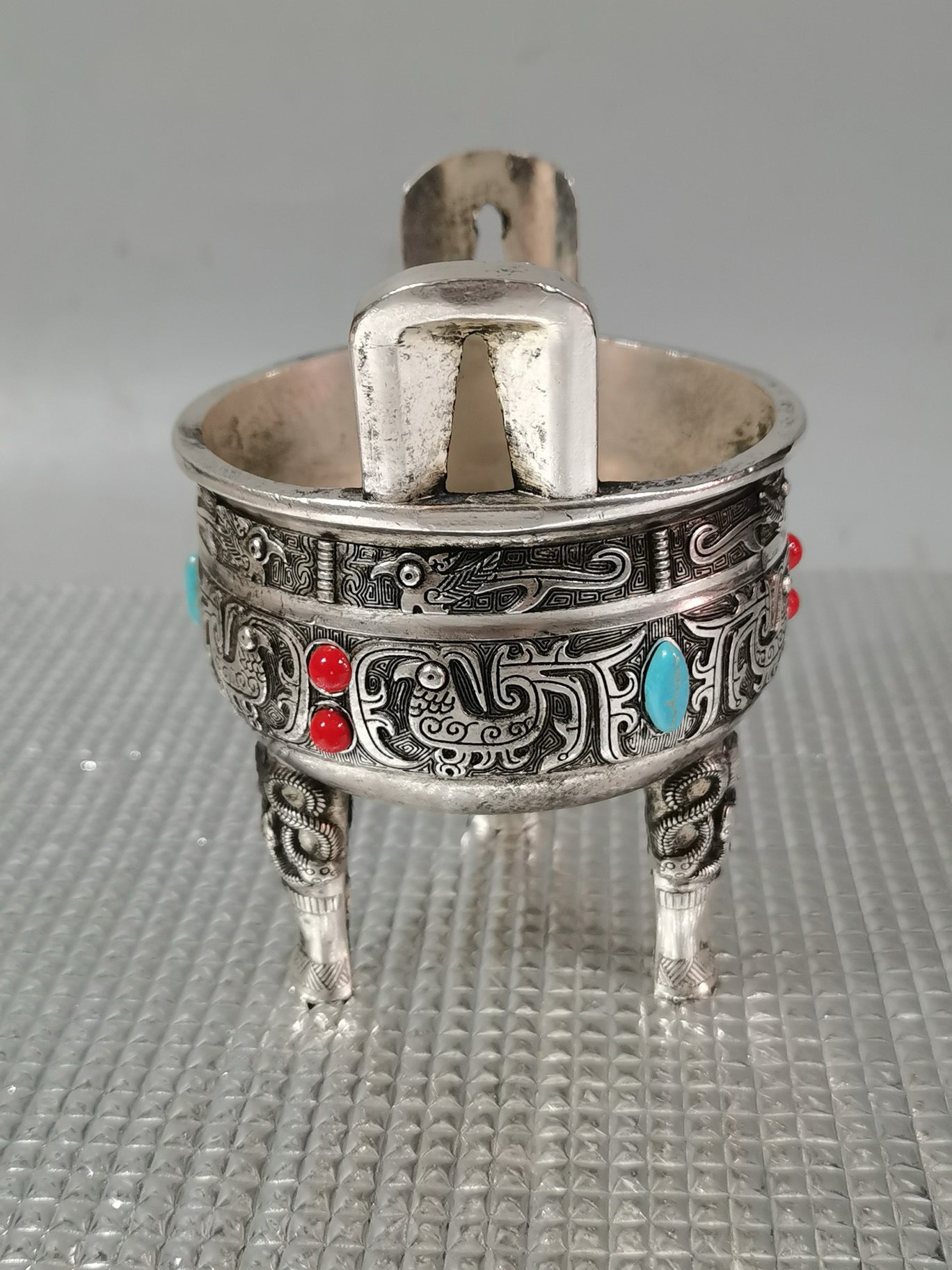 Copper plated silver tripod with double ear fragrance