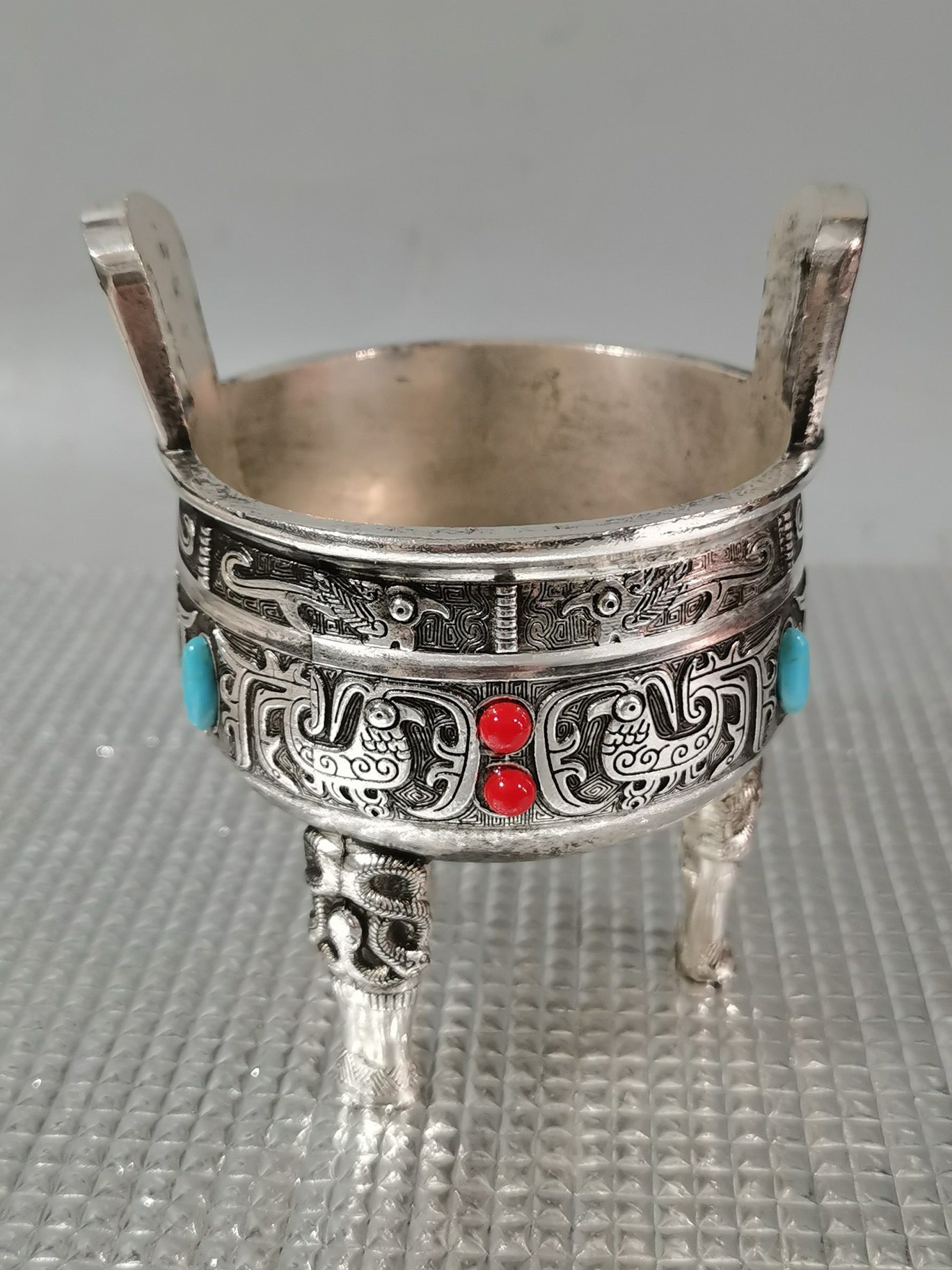 Copper plated silver tripod with double ear fragrance