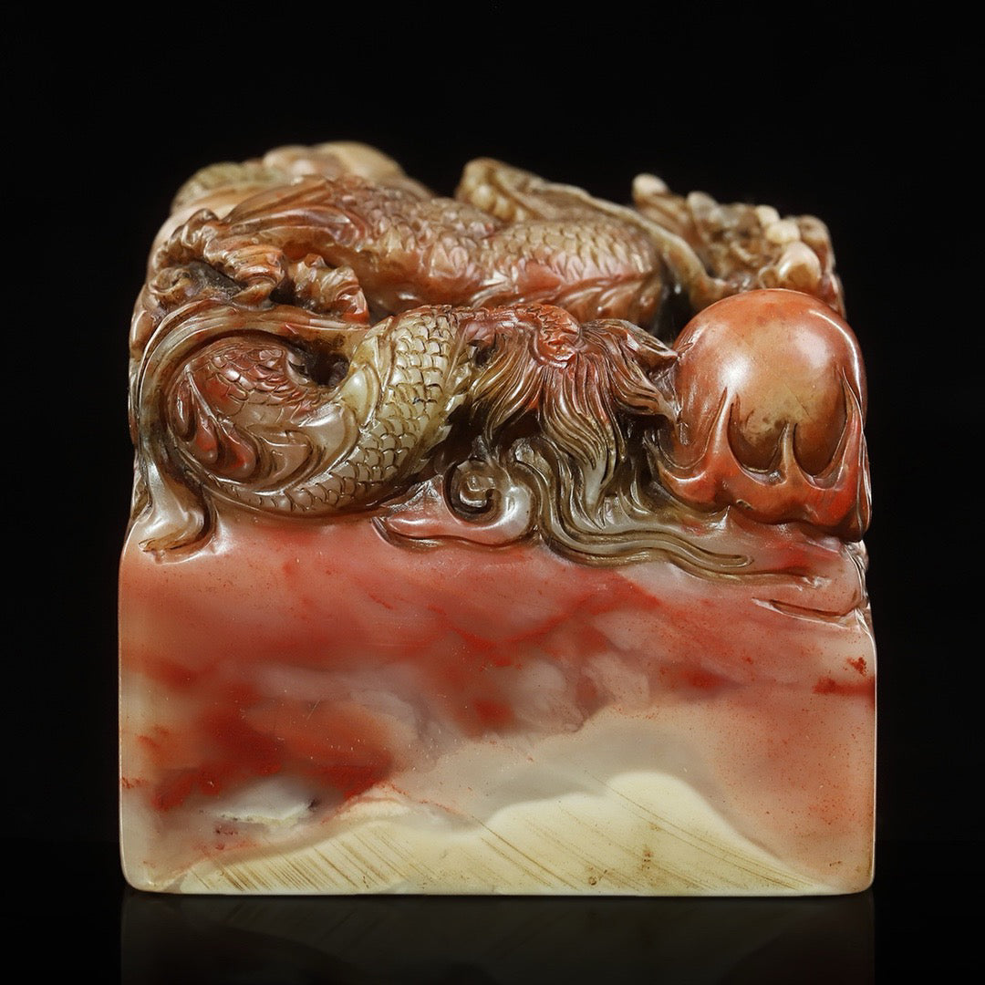 Chinese Antique Shoushan Stone Mountain Furong Stone Carving Tenglong Playing Pearl Dragon Button Seal