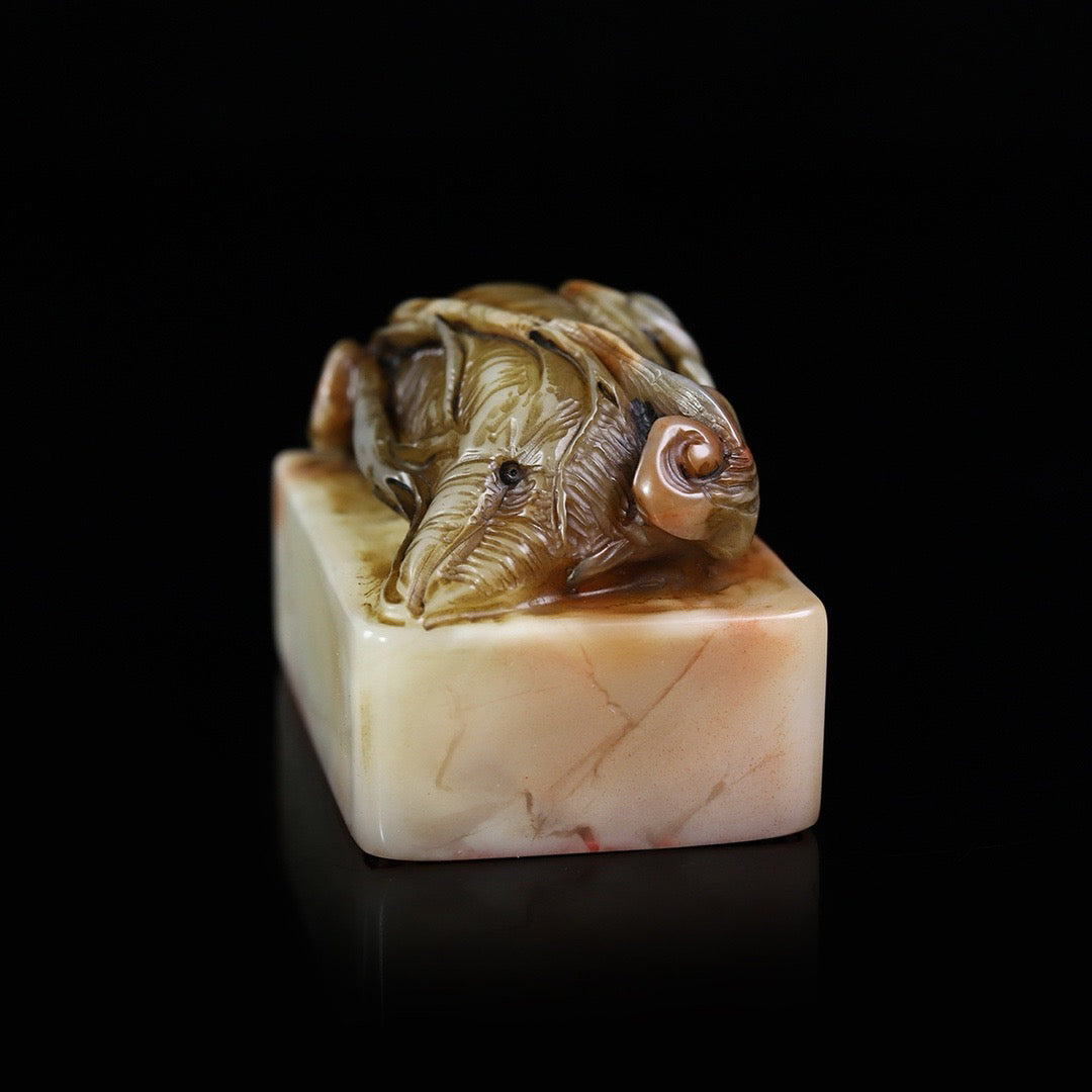Chinese Antique Shoushan Stone Furong Stone Carving Life Lucky Seal