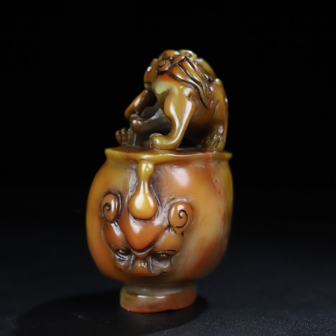 Chinese Antique Shoushan Stone Chihu Button Seal