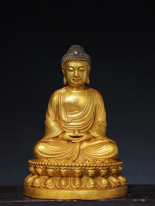 Pure copper statue of Shakyamuni Buddha