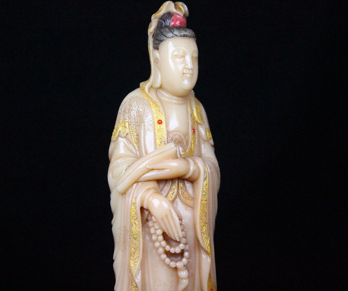 Shoushan Stone Shanbo Body Pig Oil Cream - Guanyin Decoration