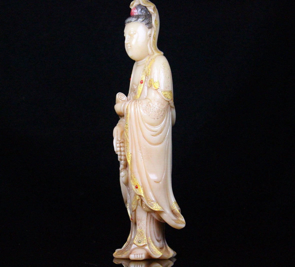 Shoushan Stone Shanbo Body Pig Oil Cream - Guanyin Decoration