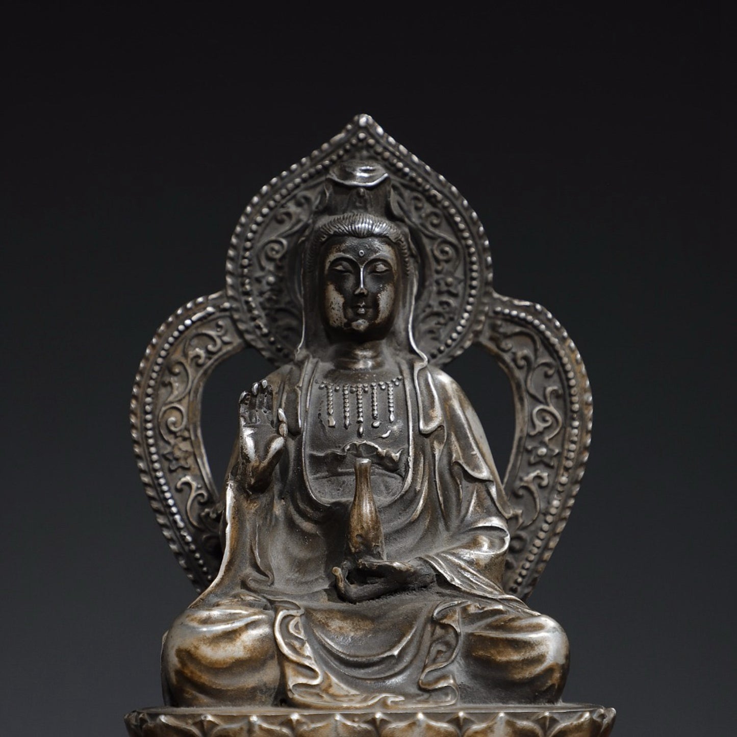 Pure copper statue of Guanyin Bodhisattva