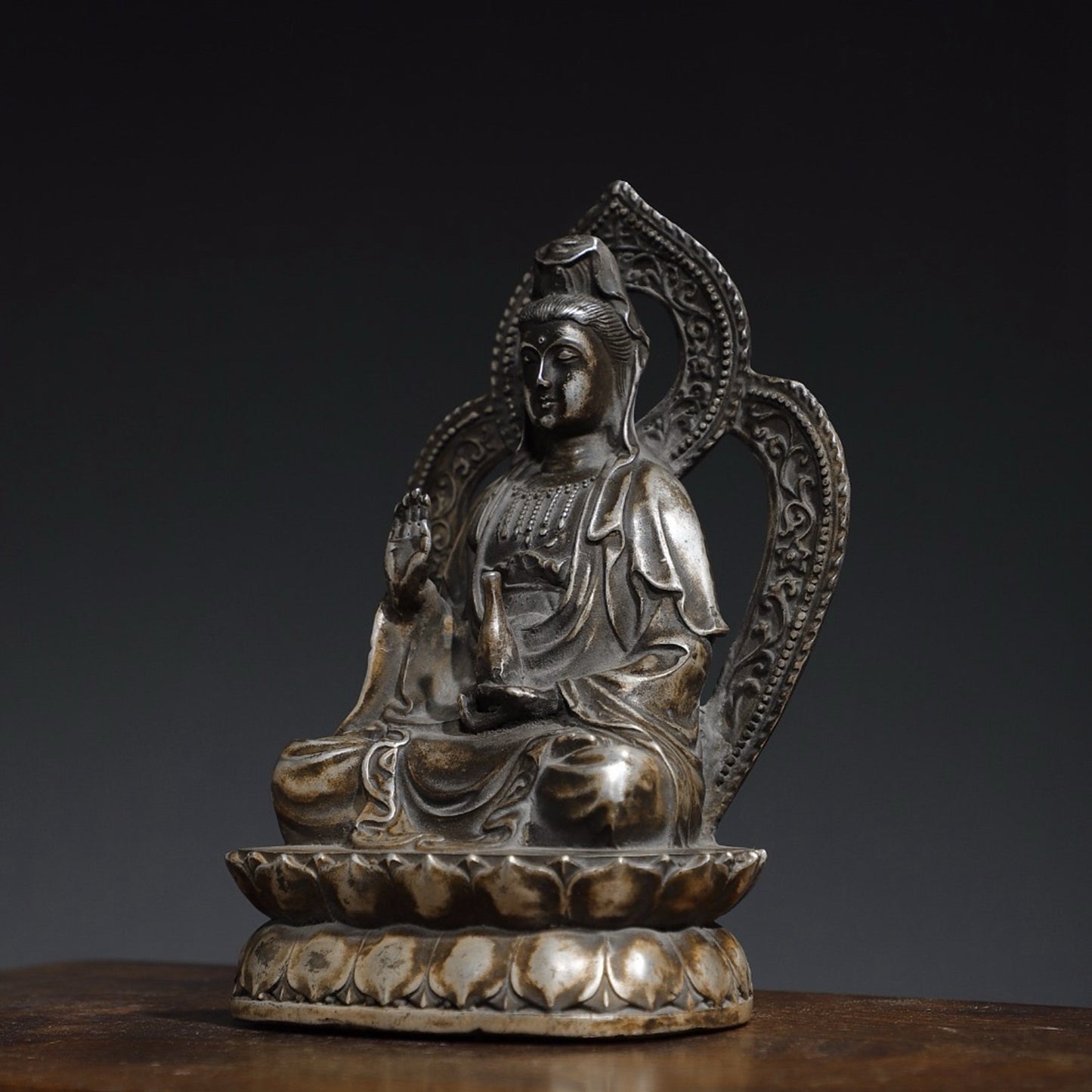 Pure copper statue of Guanyin Bodhisattva