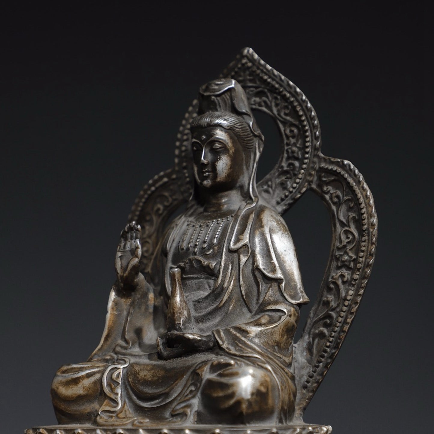 Pure copper statue of Guanyin Bodhisattva