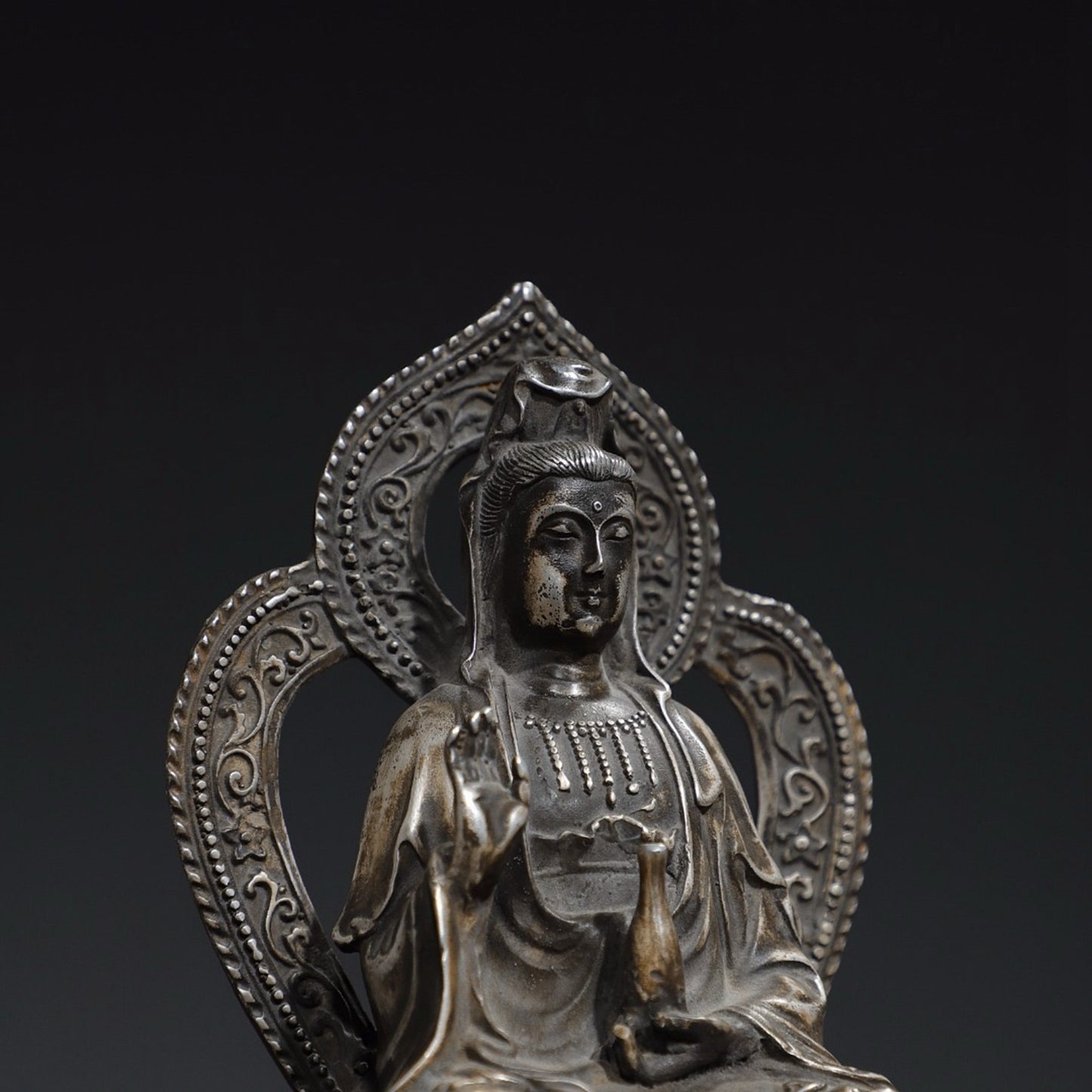 Pure copper statue of Guanyin Bodhisattva