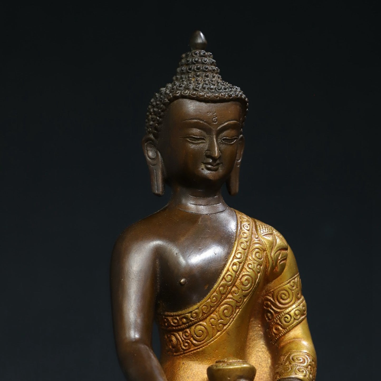 Pure copper statue of Amitabha Buddha