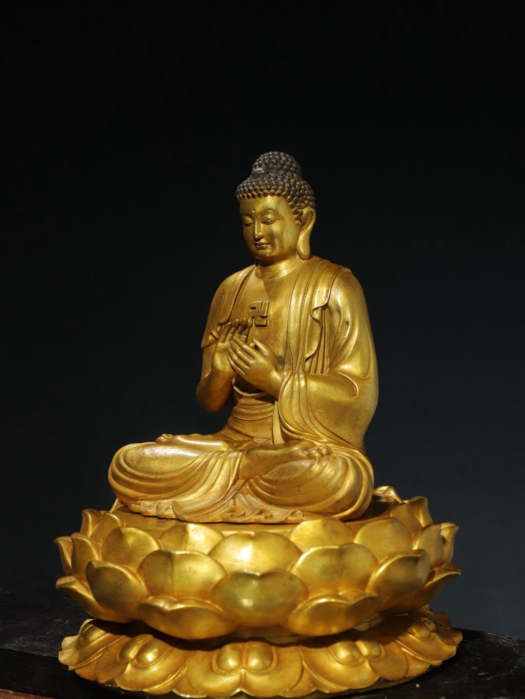 Chinese antique pure copper statue of the Great Sun Tathagata