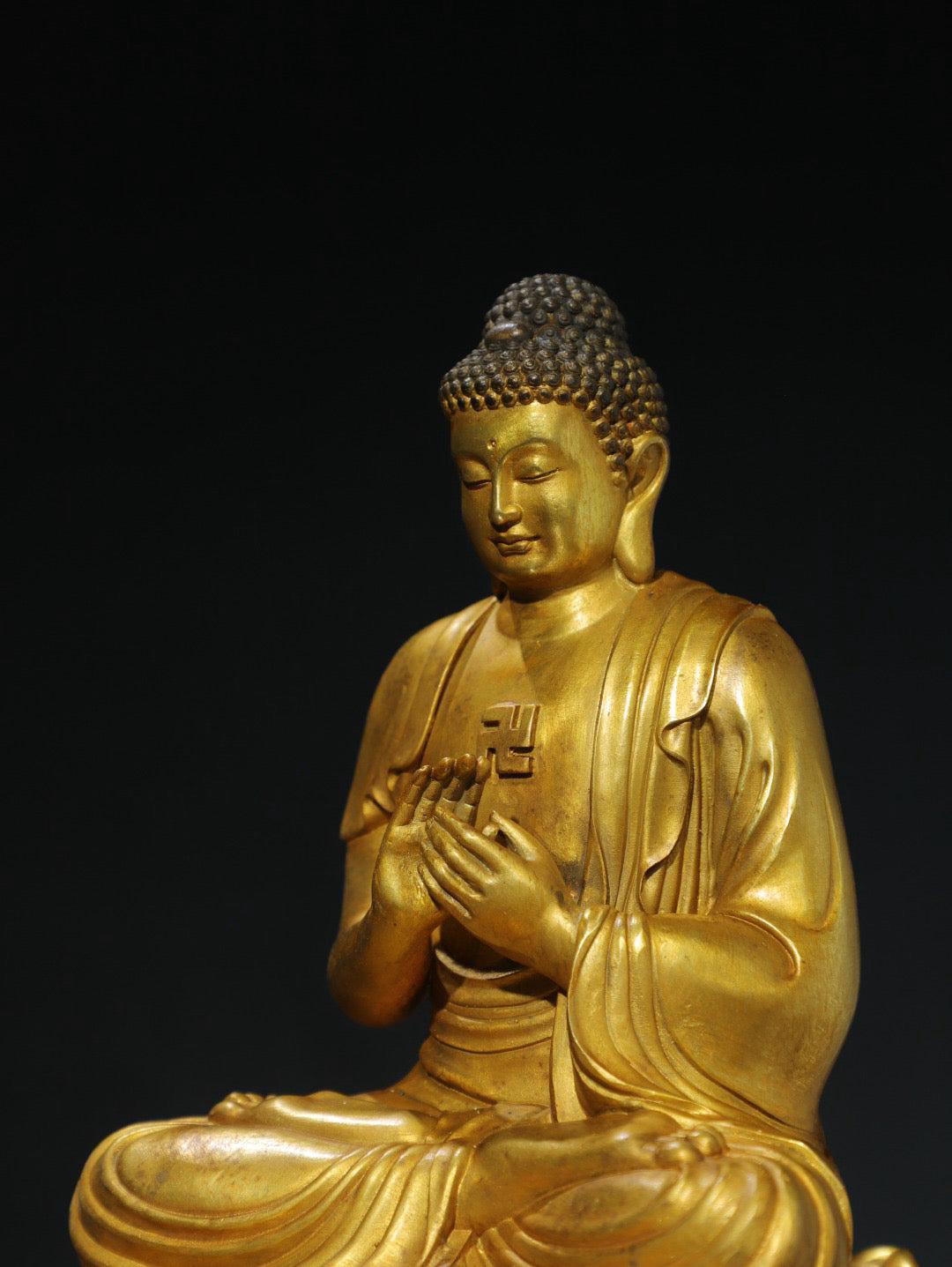 Chinese antique pure copper statue of the Great Sun Tathagata