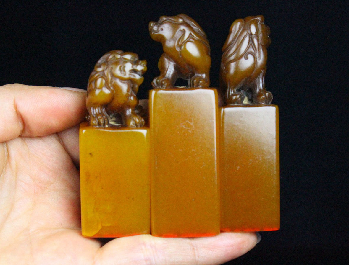 Shoushan Shitian Huangshi Beast Button Set Box Idle Seal