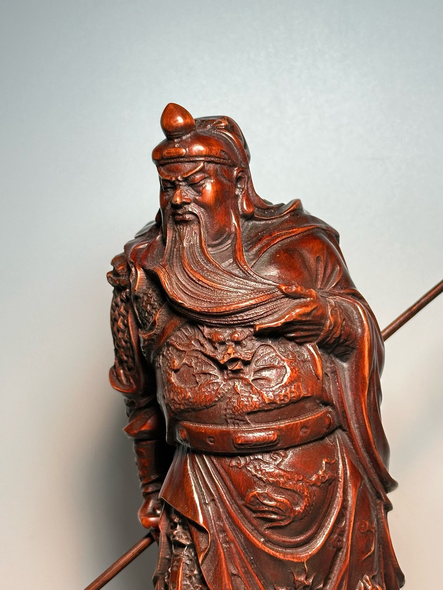 Chinese antique boxwood carving with exquisite craftsmanship to carve the Duke of Wuguan
