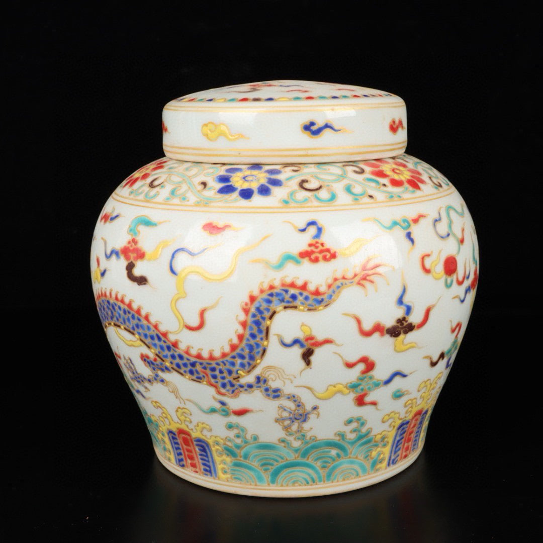 Three color cloud dragon patterned jar