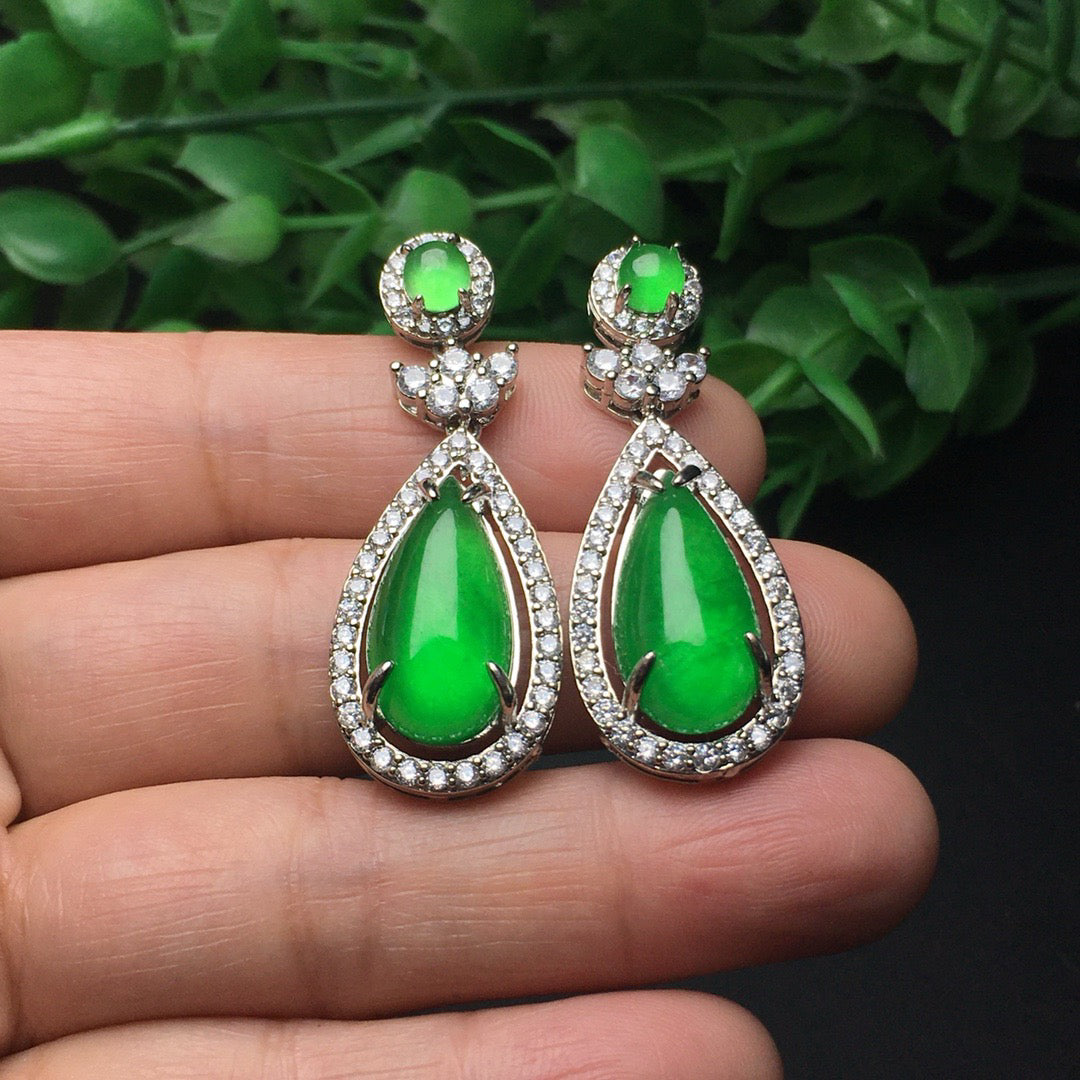 Ice green inlaid water drop earrings