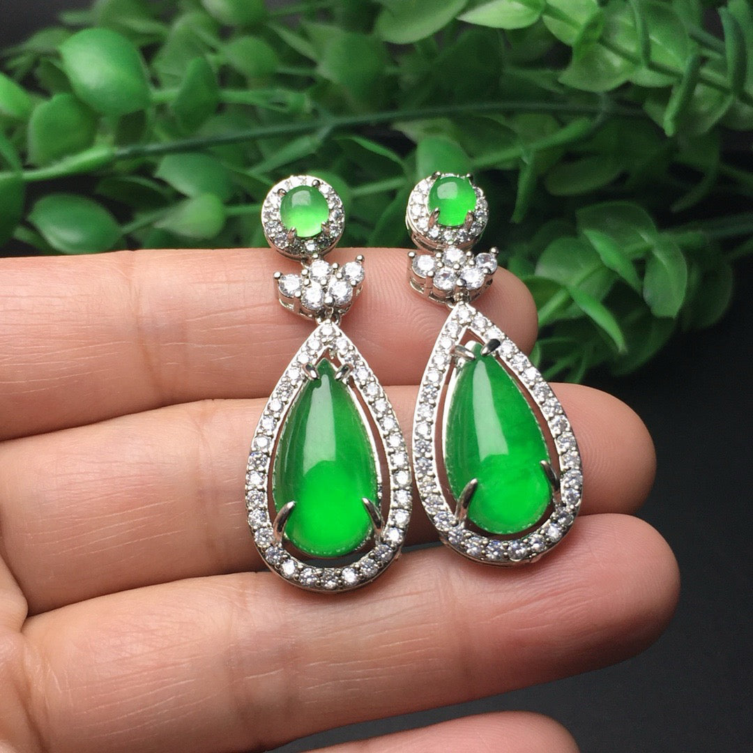 Ice green inlaid water drop earrings