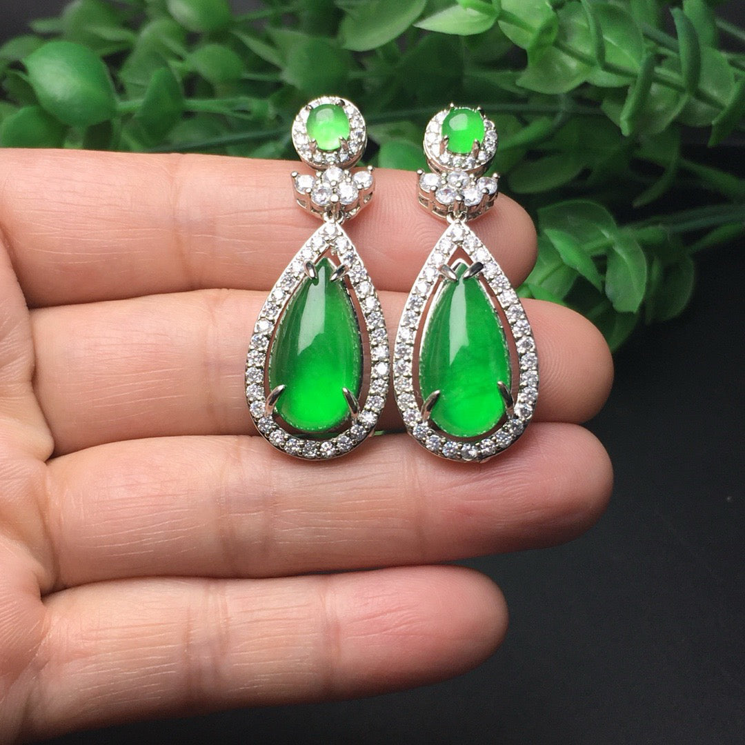 Ice green inlaid water drop earrings