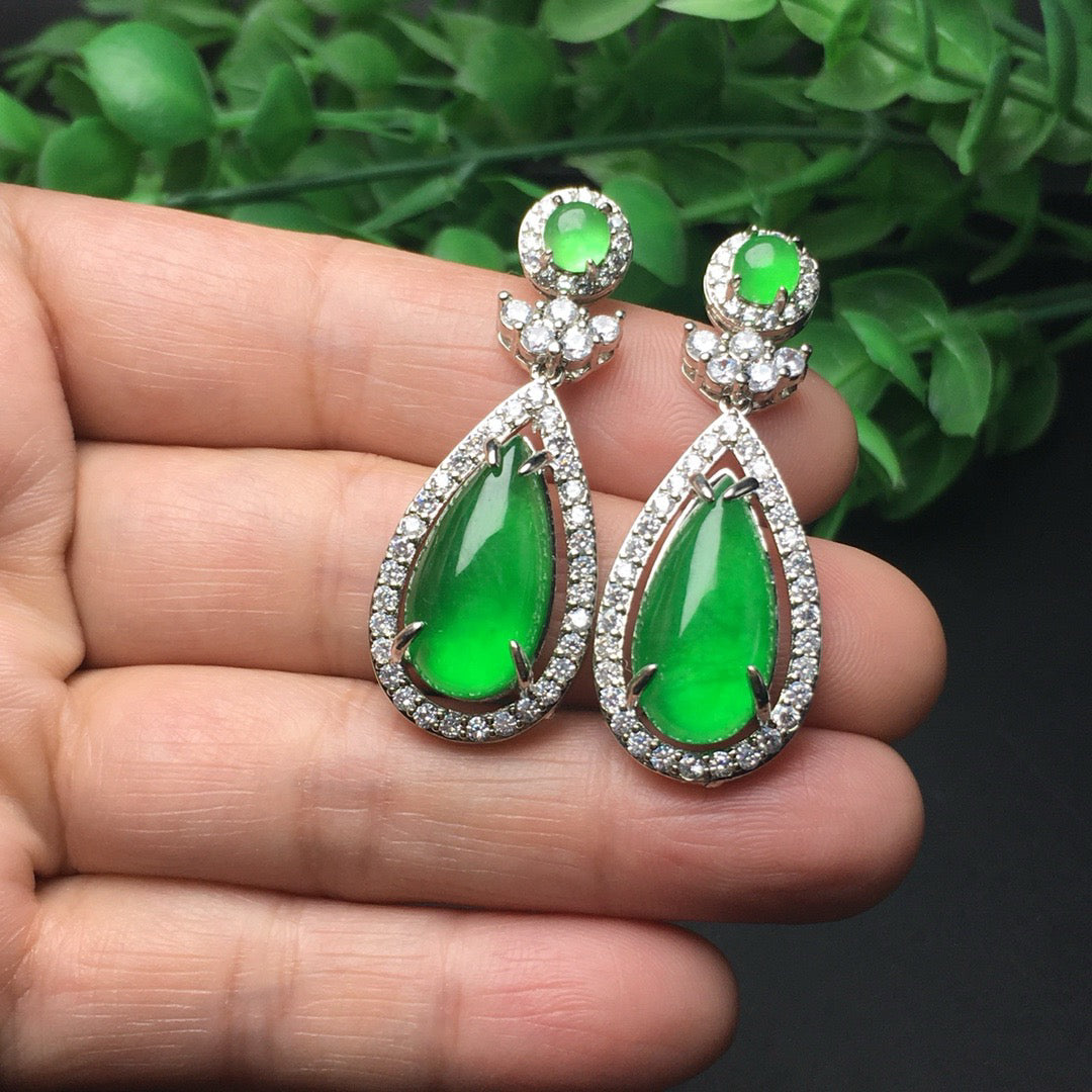 Ice green inlaid water drop earrings