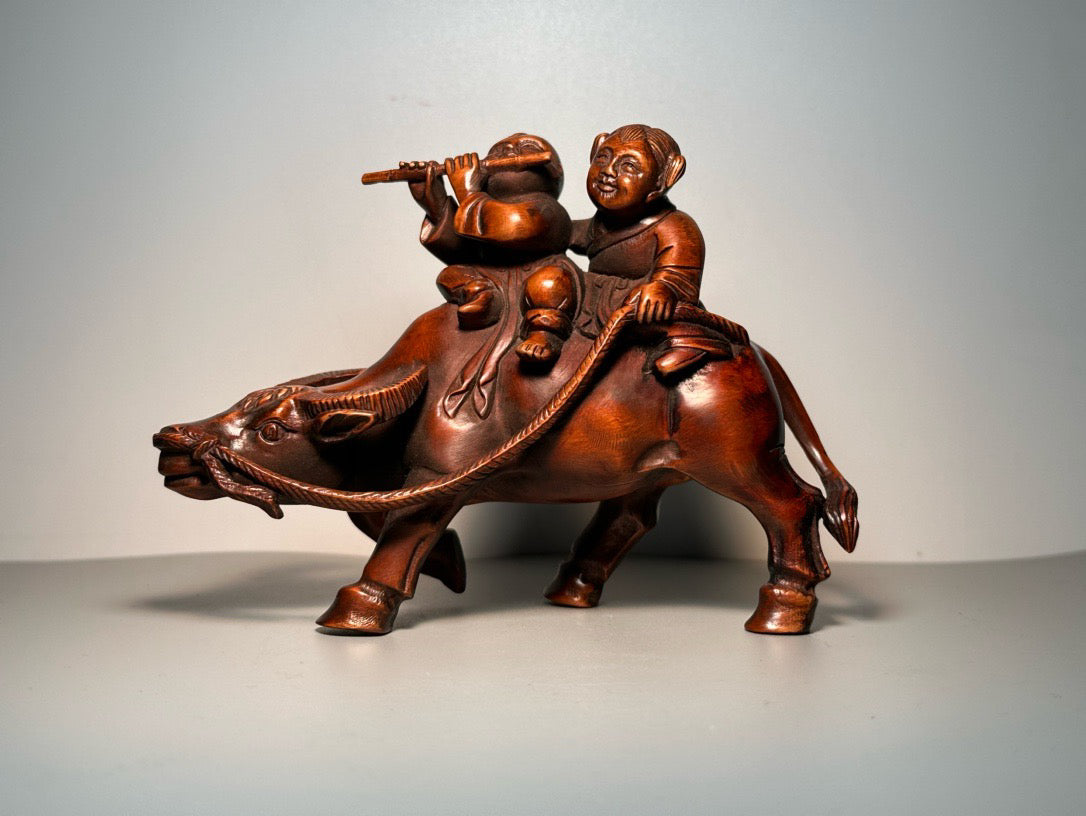 Chinese antique boxwood carving with exquisite craftsmanship, depicting shepherd boys riding cows