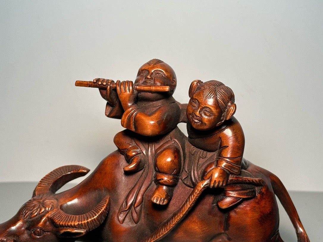 Chinese antique boxwood carving with exquisite craftsmanship, depicting shepherd boys riding cows