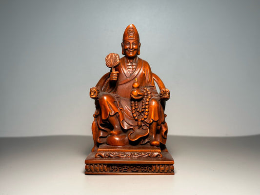Chinese antique boxwood carving with exquisite craftsmanship to carve Jigong Living Buddha