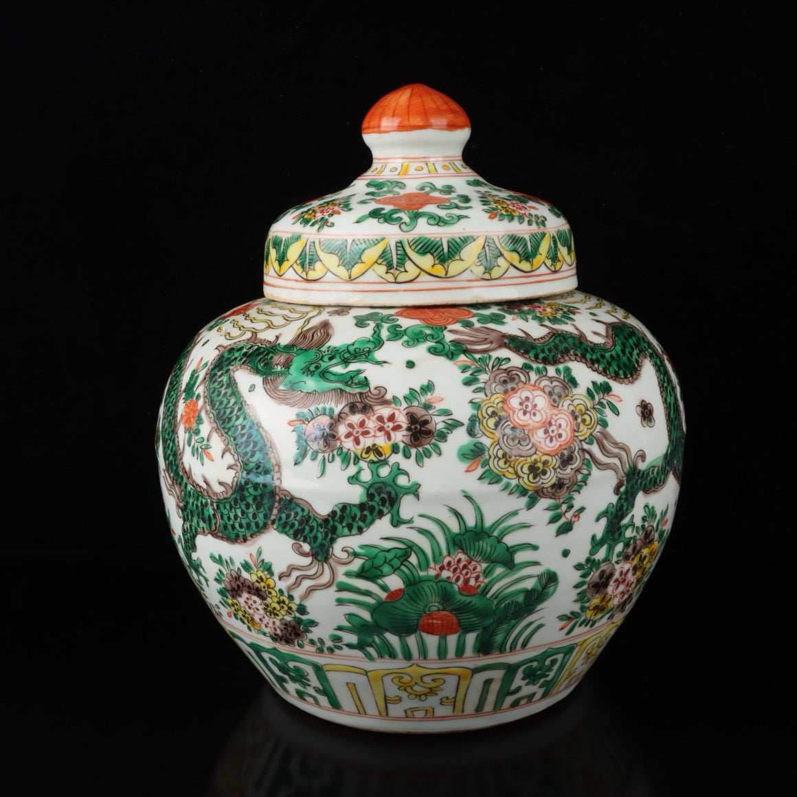 Colorful dragon patterned lid jar
