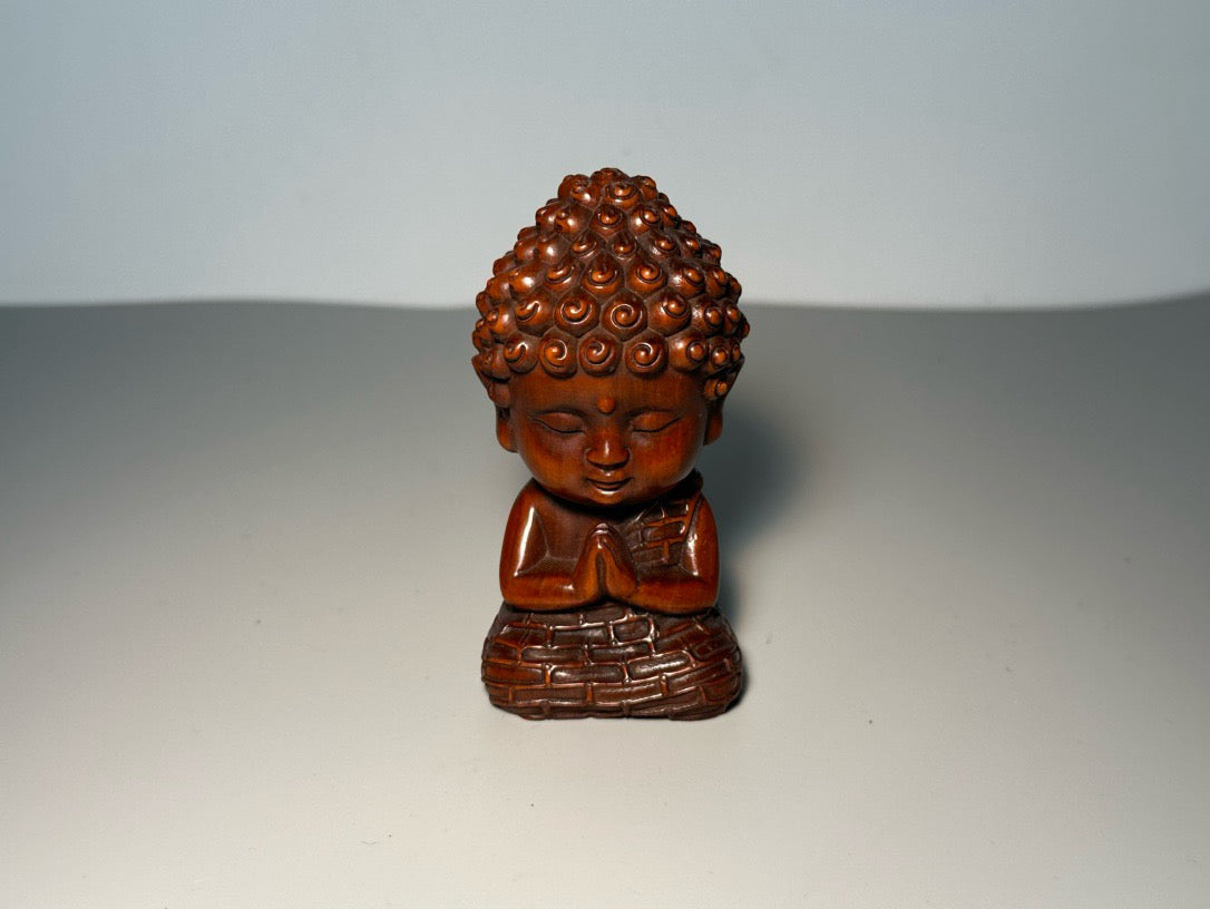 Chinese antique boxwood carving with exquisite craftsmanship to carve baby Buddha