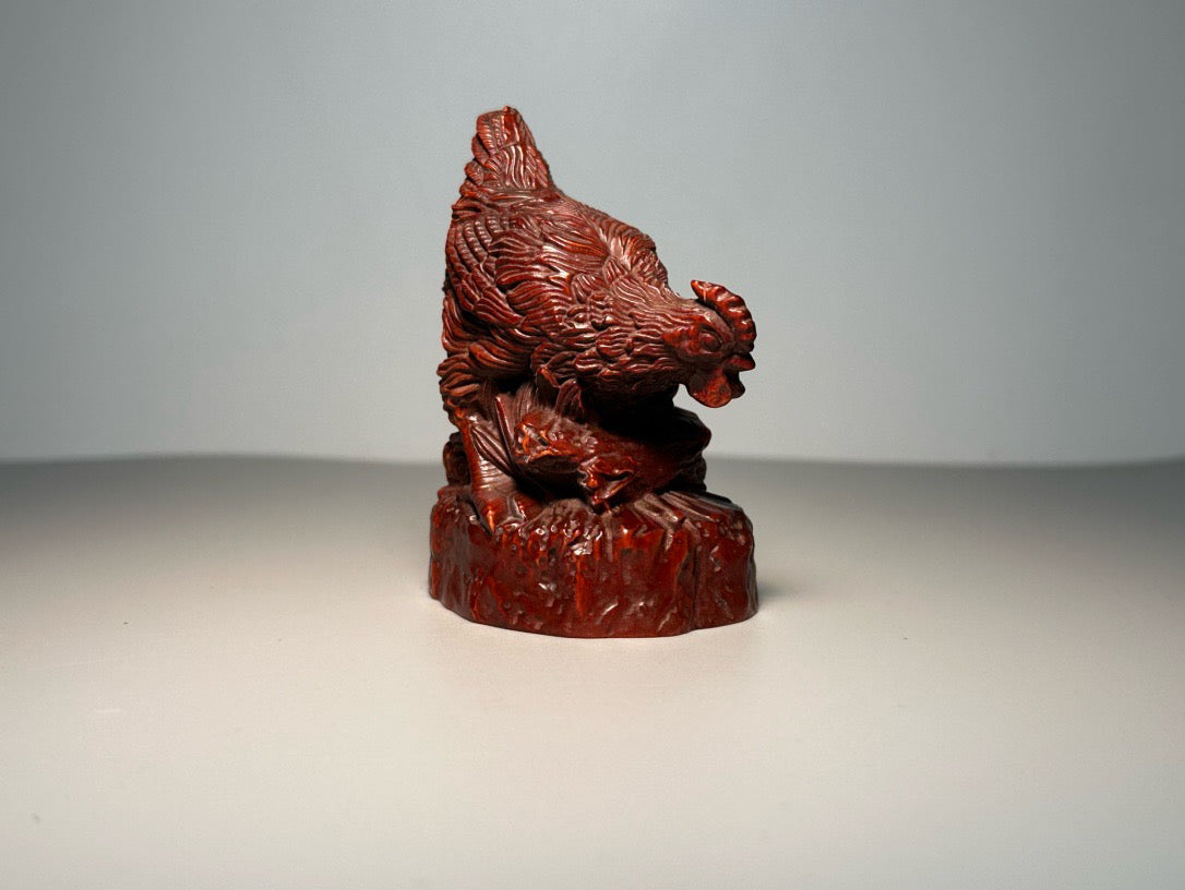 Chinese antique boxwood carving with exquisite craftsmanship, carving chicken