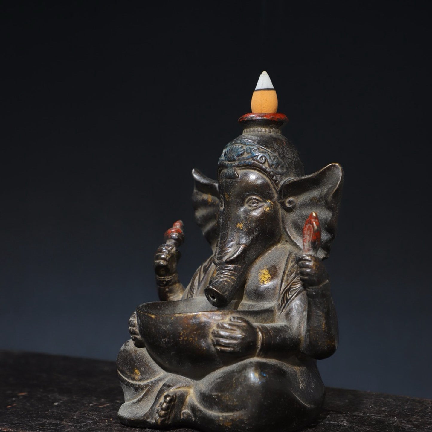 Pure Copper Elephant Nose God of Wealth Flows Back Incense
