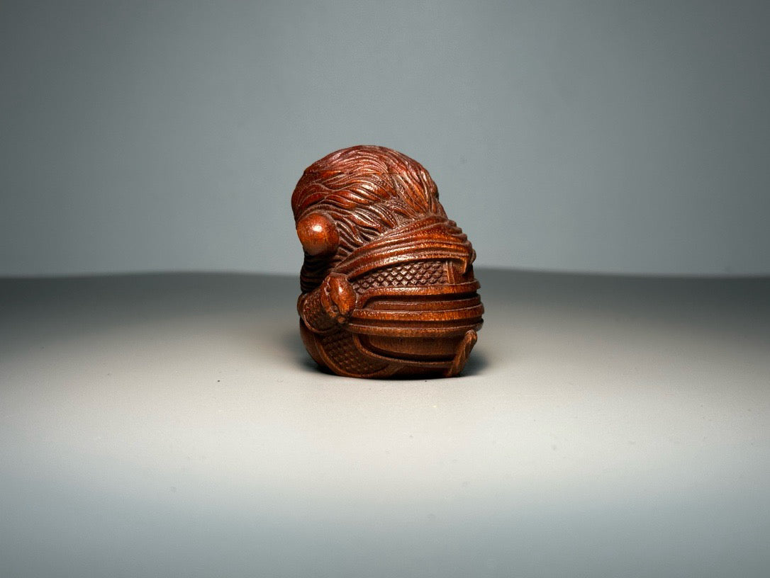 Chinese antique boxwood carving with exquisite craftsmanship, armored monkey