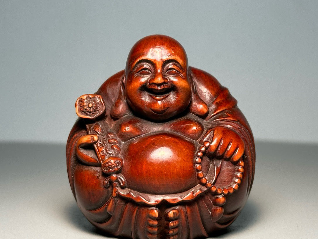 Chinese antique boxwood carving with exquisite craftsmanship to carve the Qi Maitreya Buddha