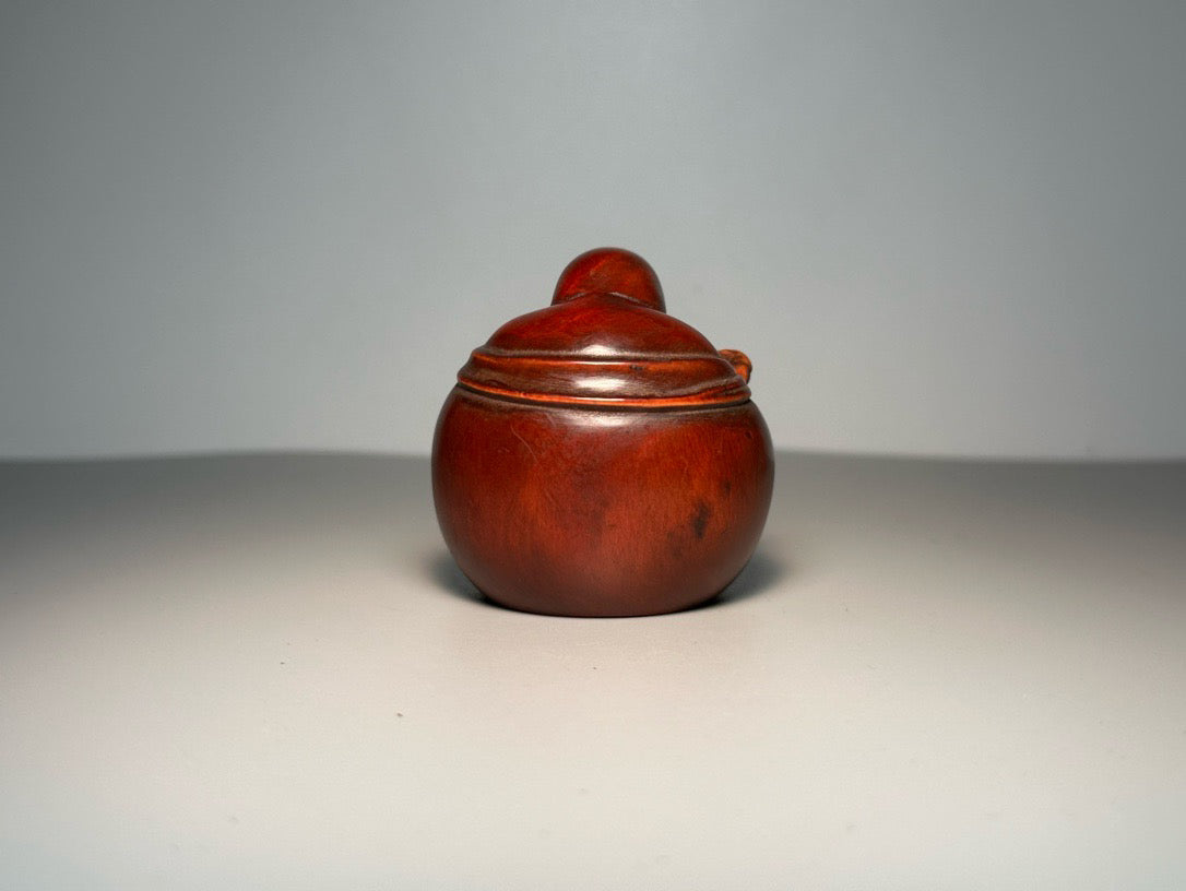 Chinese antique boxwood carving with exquisite craftsmanship to carve the Qi Maitreya Buddha