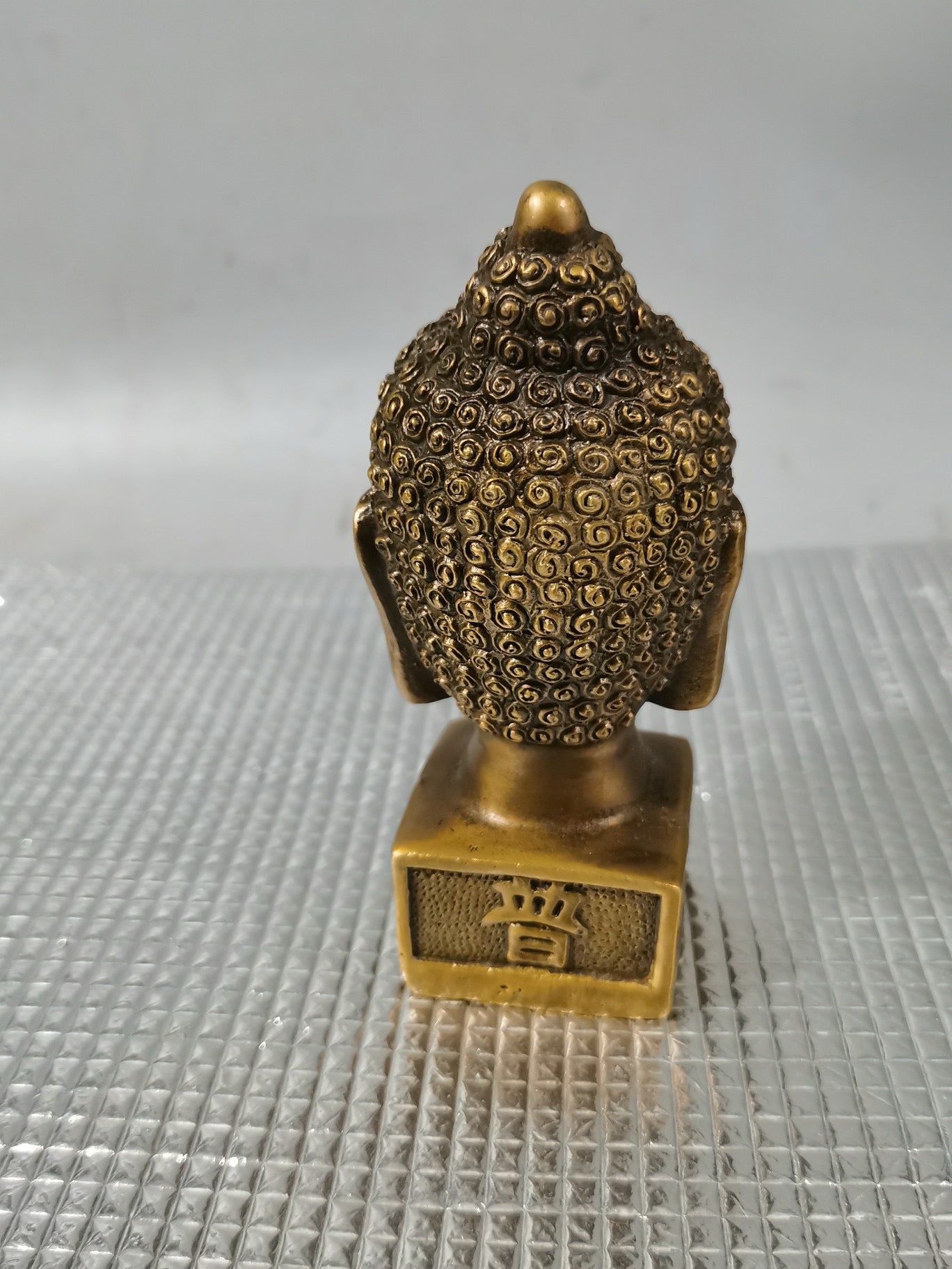 Pure brass golden Buddha head seal ornament