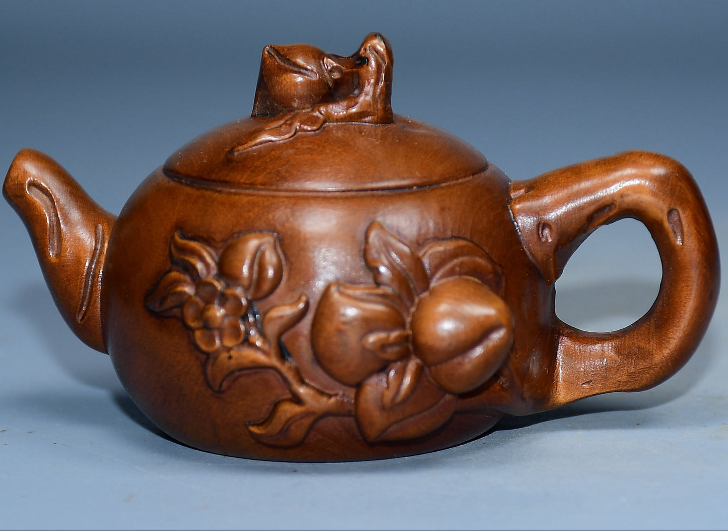 Collection Huangyang Wood Carved Peach Pot Handle