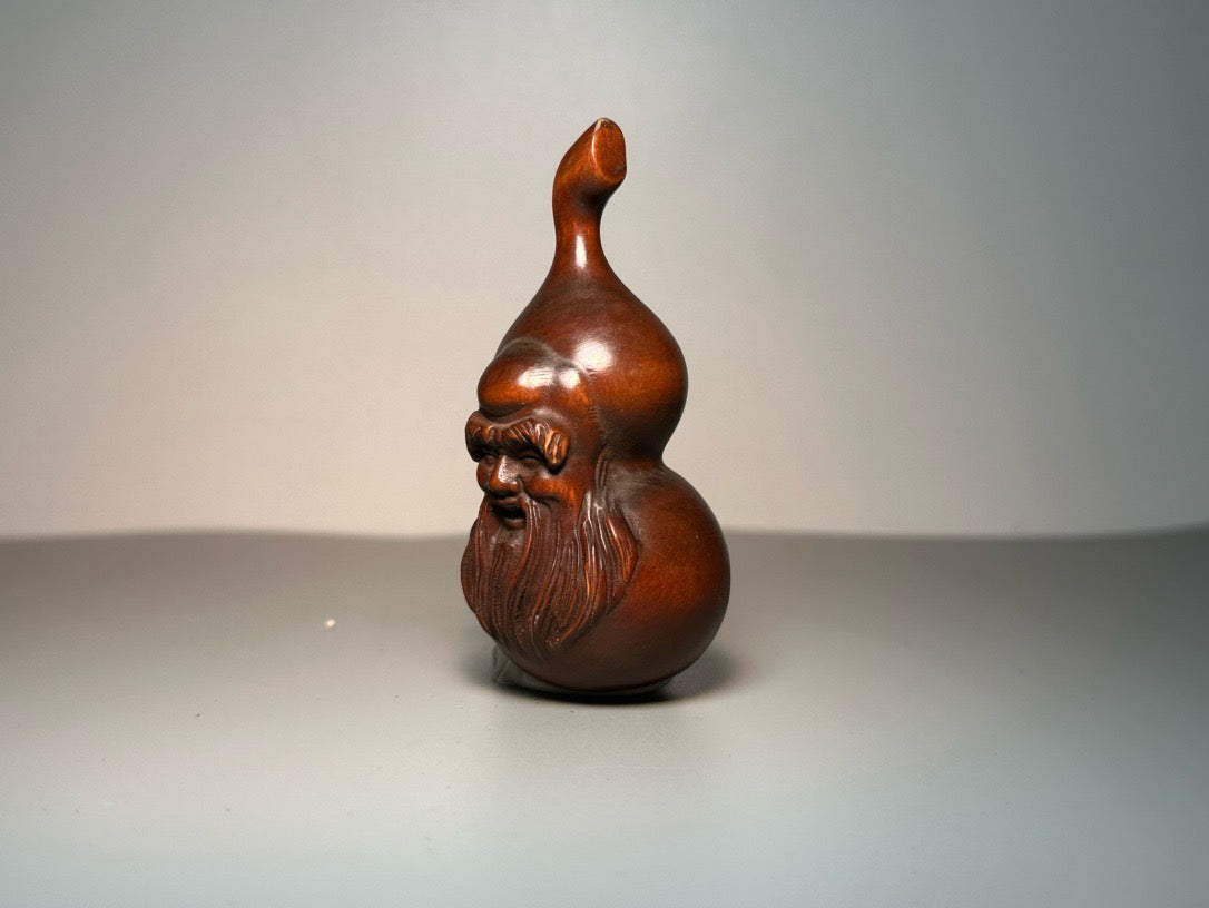 Chinese antique boxwood carving with exquisite craftsmanship to carve birthday gourds