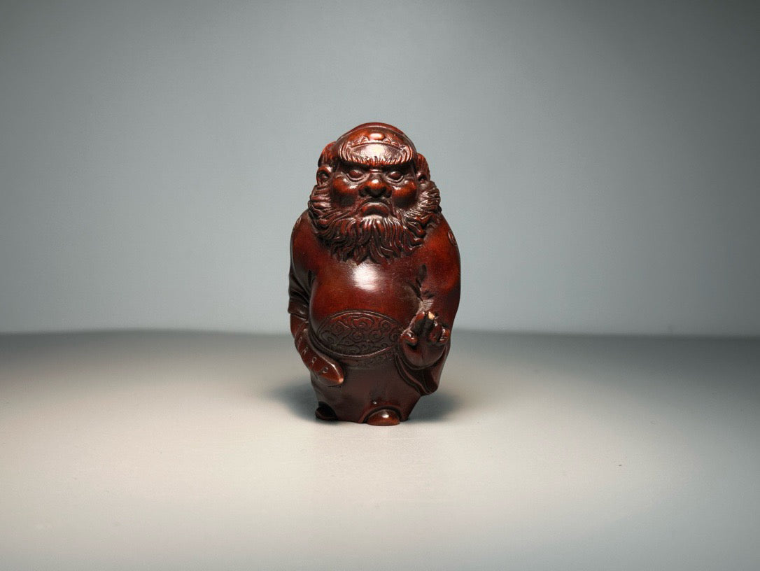 Chinese antique boxwood carving with exquisite craftsmanship, Zhong Kui wielding a sword